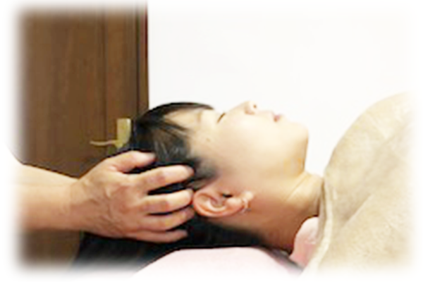 頭ほぐし、アロマヘッドマッサージ